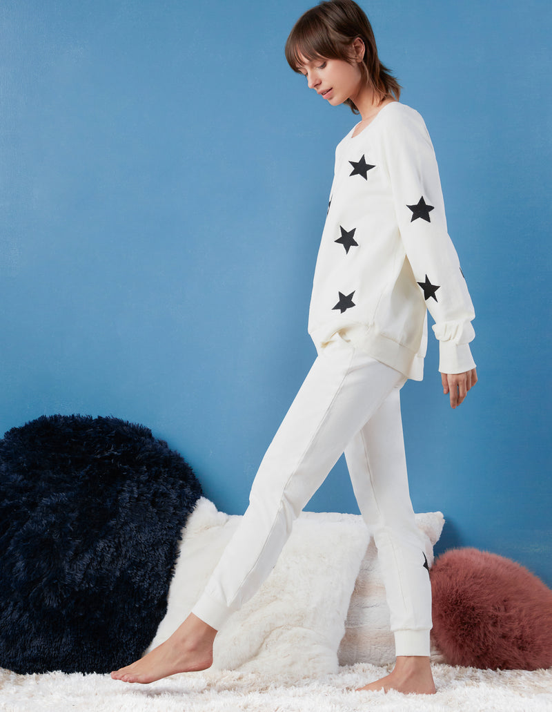 Super Star Embroidered Sweatshirt in White Side View