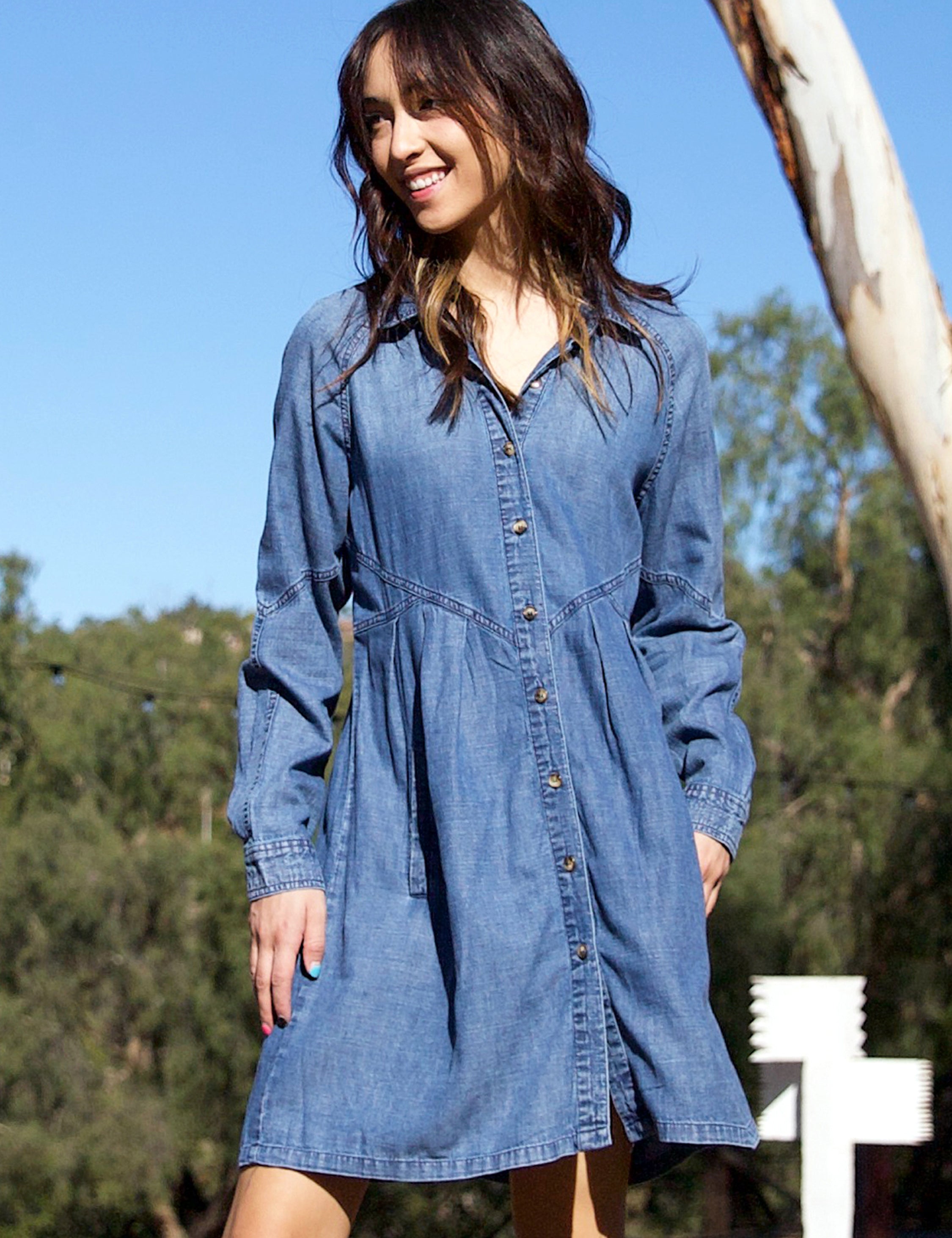 Billy T Women's Shorty Chambray Shirt Dress - Blue - Size XL - Denim Billy T Women's Shorty Chambray Shirt Dress - Blue - Size XL - Denim