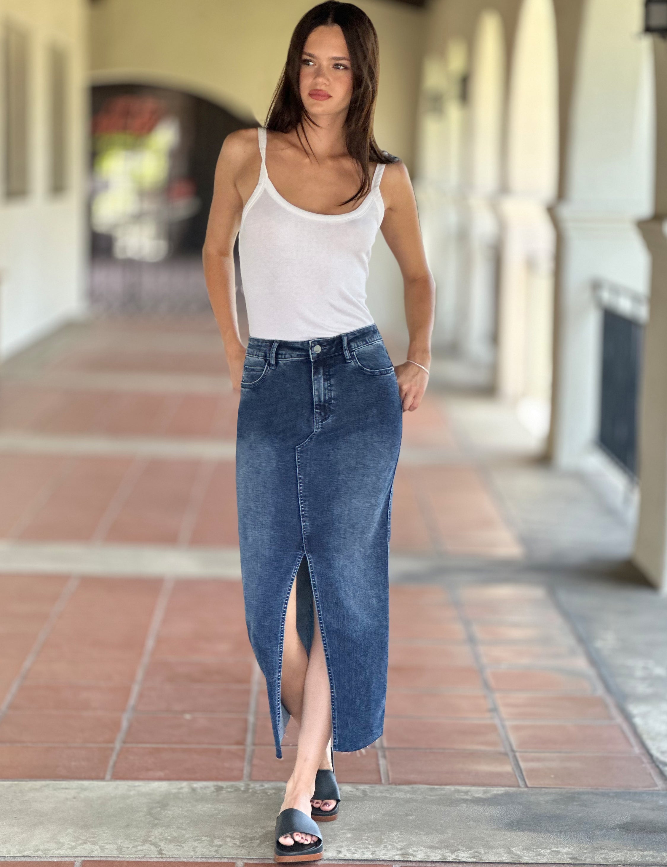 Women's Front Slit Classic Denim Midi Skirt - Billy T – billytshop