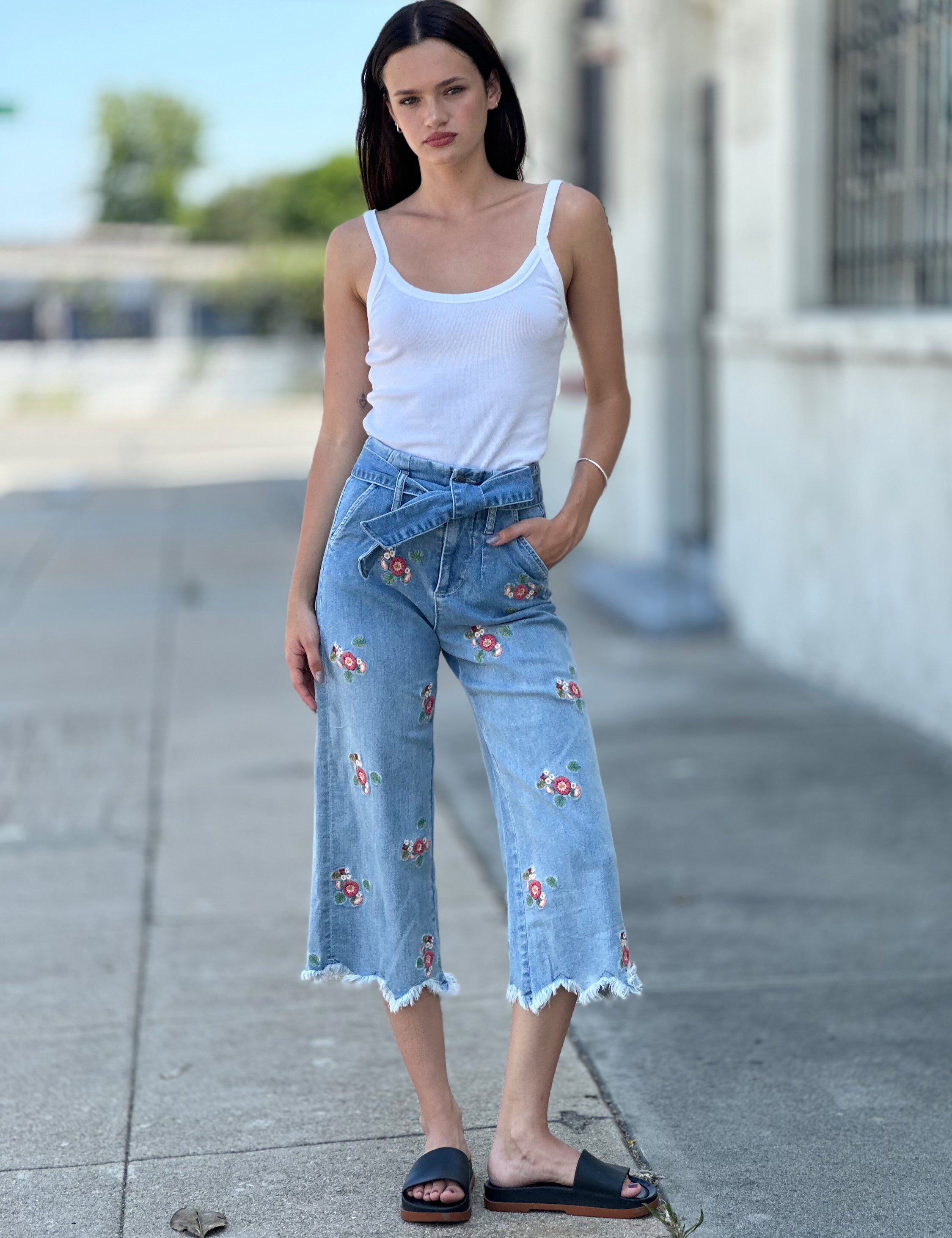 High-Rise Flower Power Embroidered Jeans – billytshop