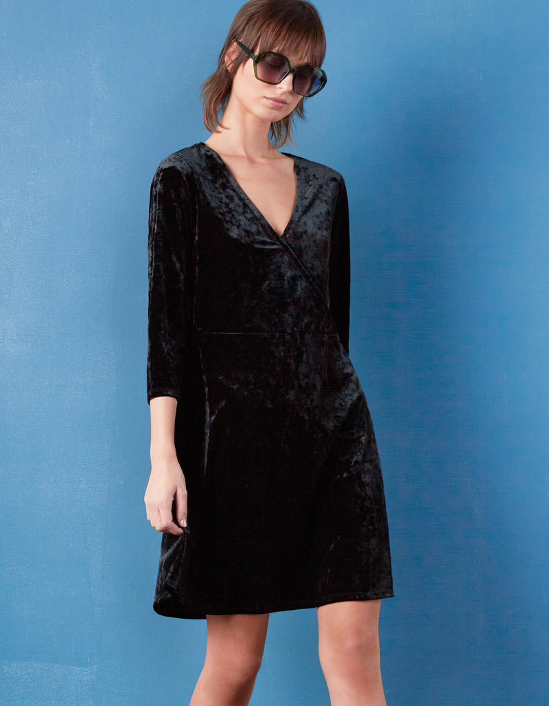 Billy T Velvet Skater Dress, Size M, Black Billy T Velvet Skater Dress, Size M, Black