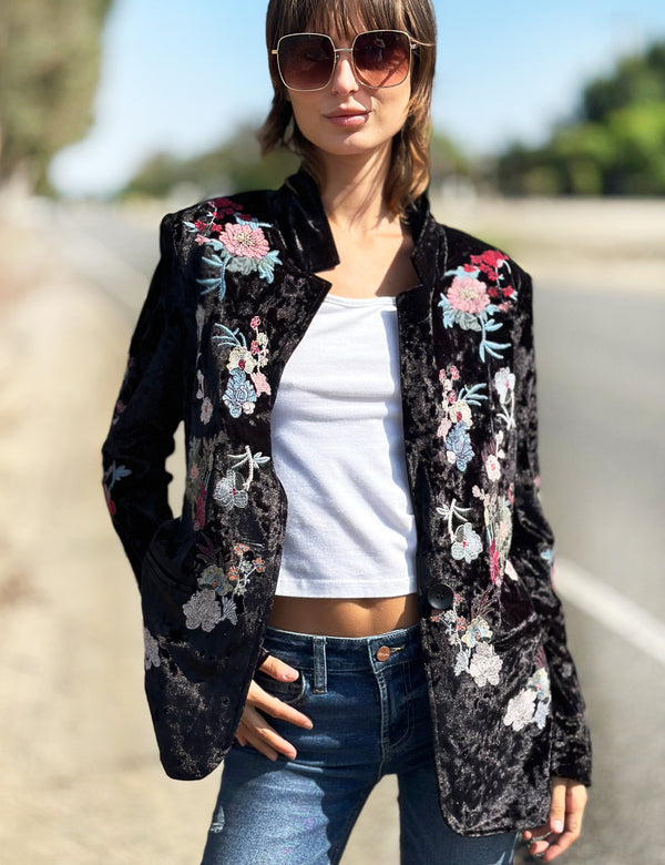 Women's Fashion Brand Floral Embroidery Black Velvet Blazer