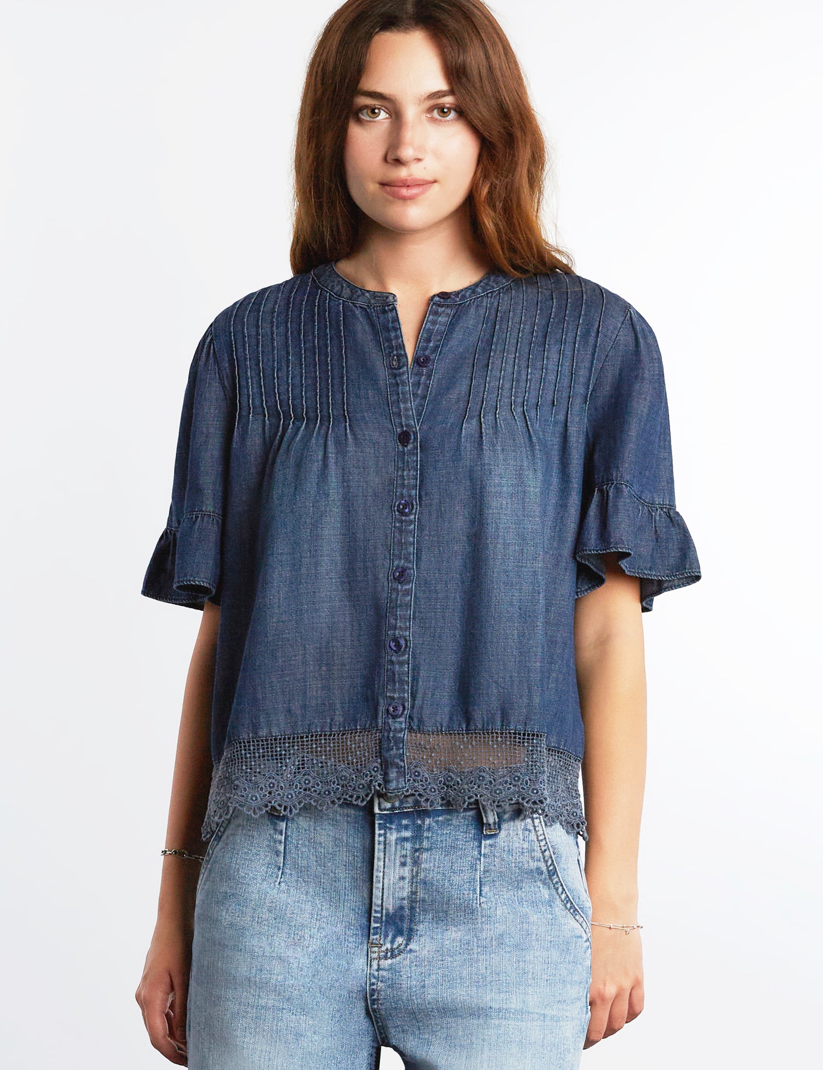 Women's Cafe Pleats Top Puff Sleeve Lace Hem Pleated Top – Billy T