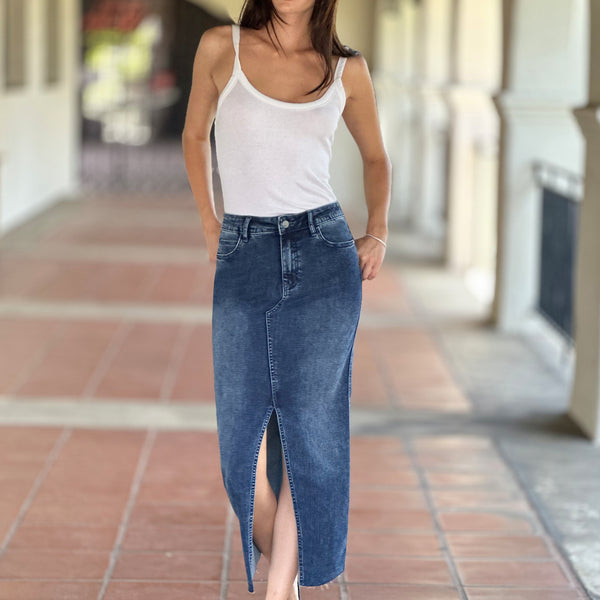 【BAON】Tsute cutting fringe denim midi skirt Denim Midi Skirt with Fringes