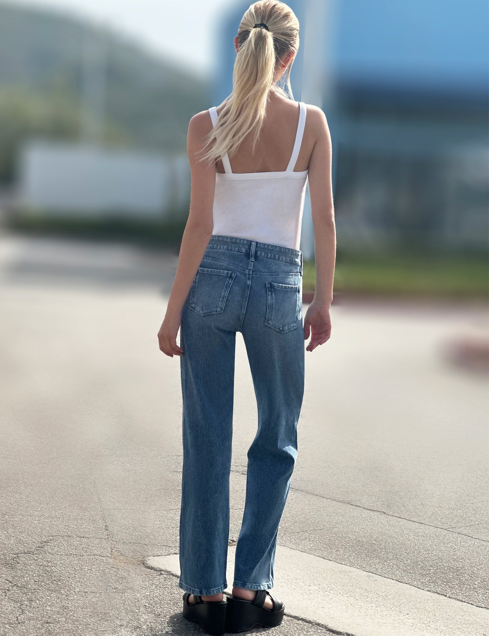 Women's Knit Relaxed Blue Denim Jeans – Billy T – billytshop