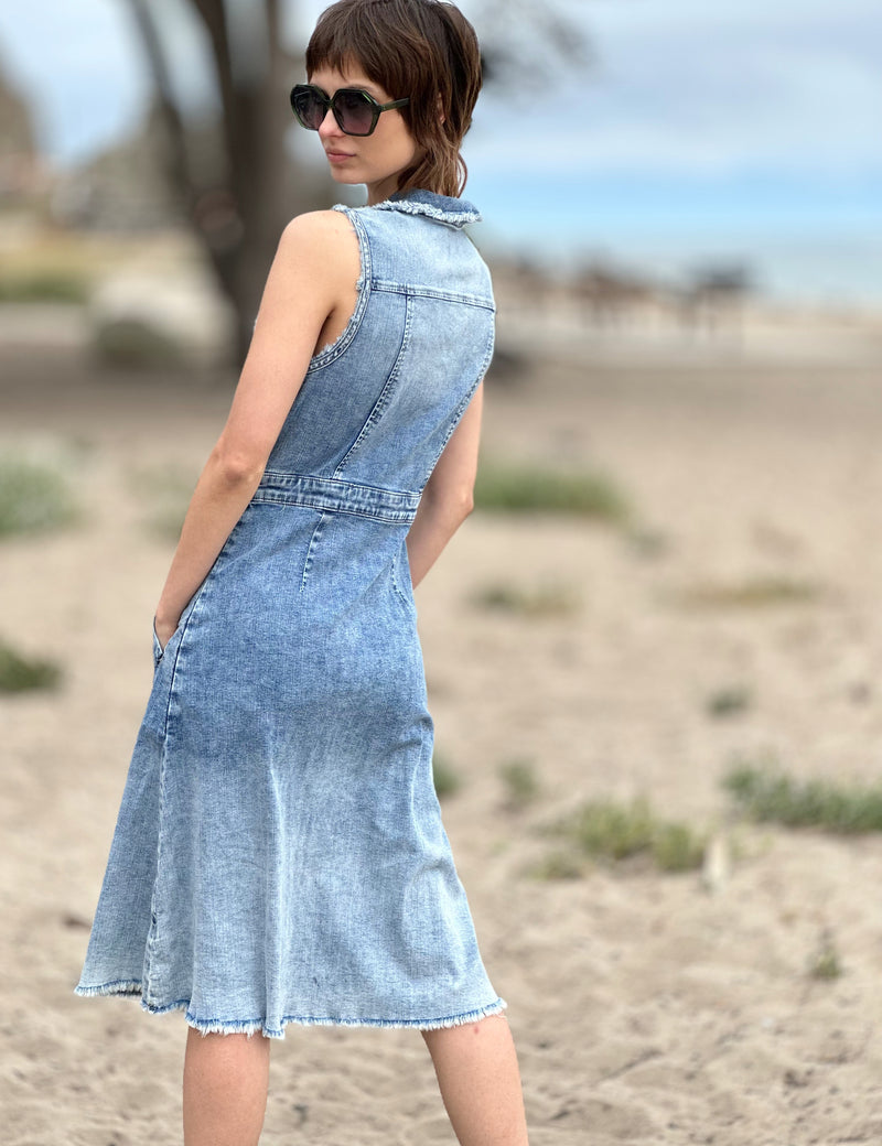 Women's Fashion Brand Sleeveless Light Wash Denim Shirtdress Beach Back View