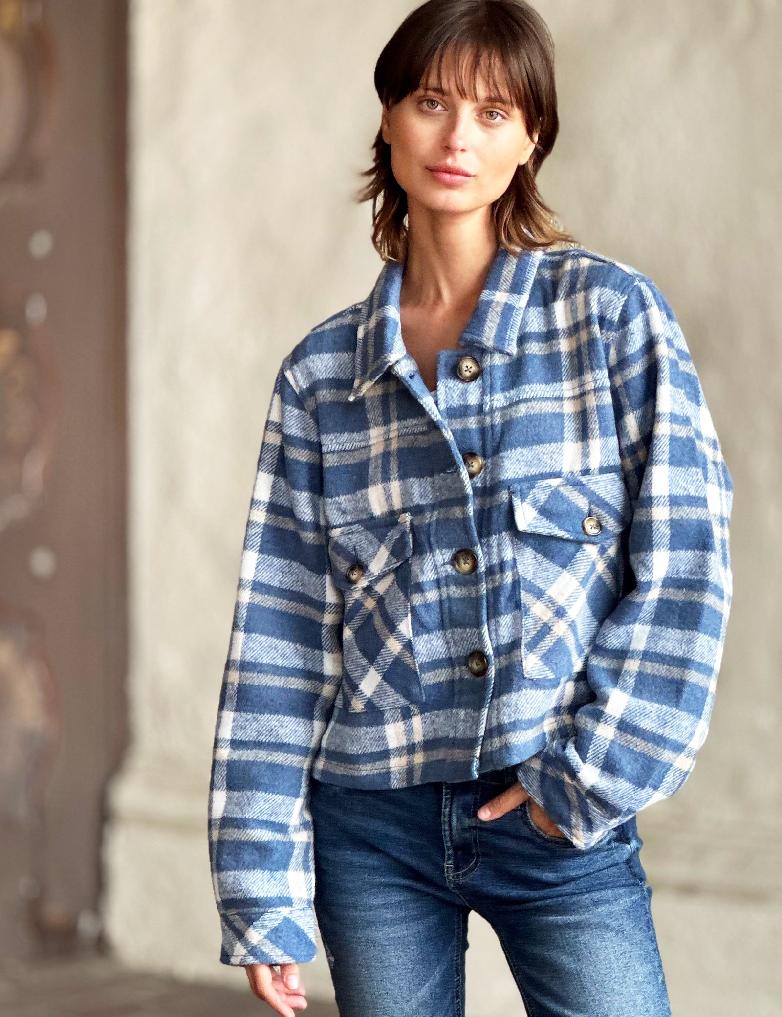 ジャケット・アウター NOT CONVENTIONAL blue plaid 2way blouson Women's Blue Plaid Patch Pocket Flannel Jacket - Billy T – billytshop