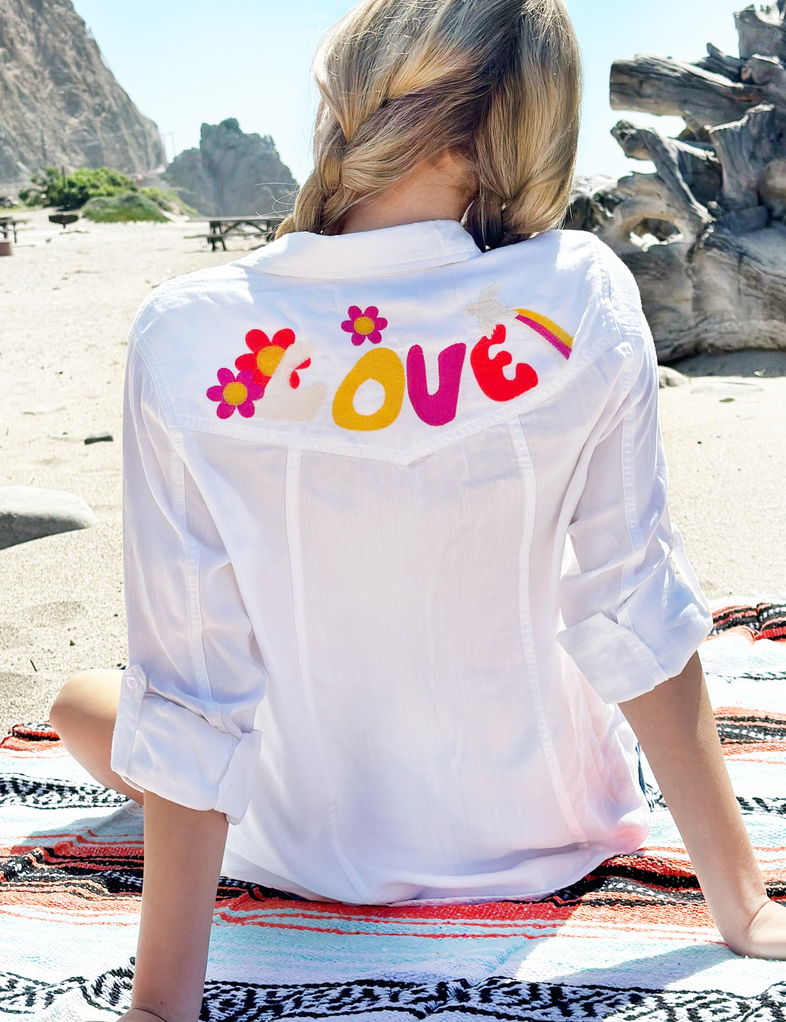 Peace_LoveShirtwhitev1_1600x.