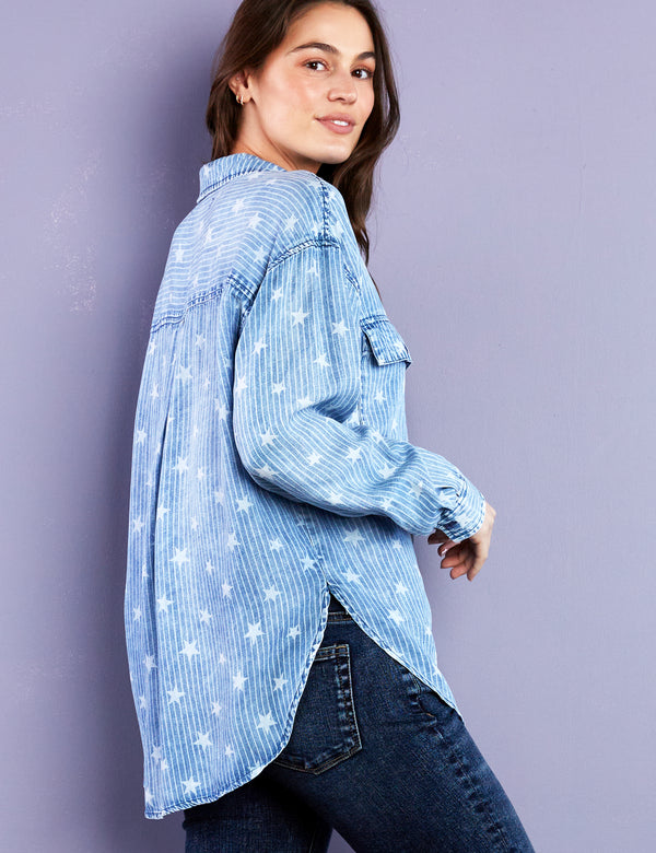 Perfect Oversized Shirt in Stripe with Stars Print Side View