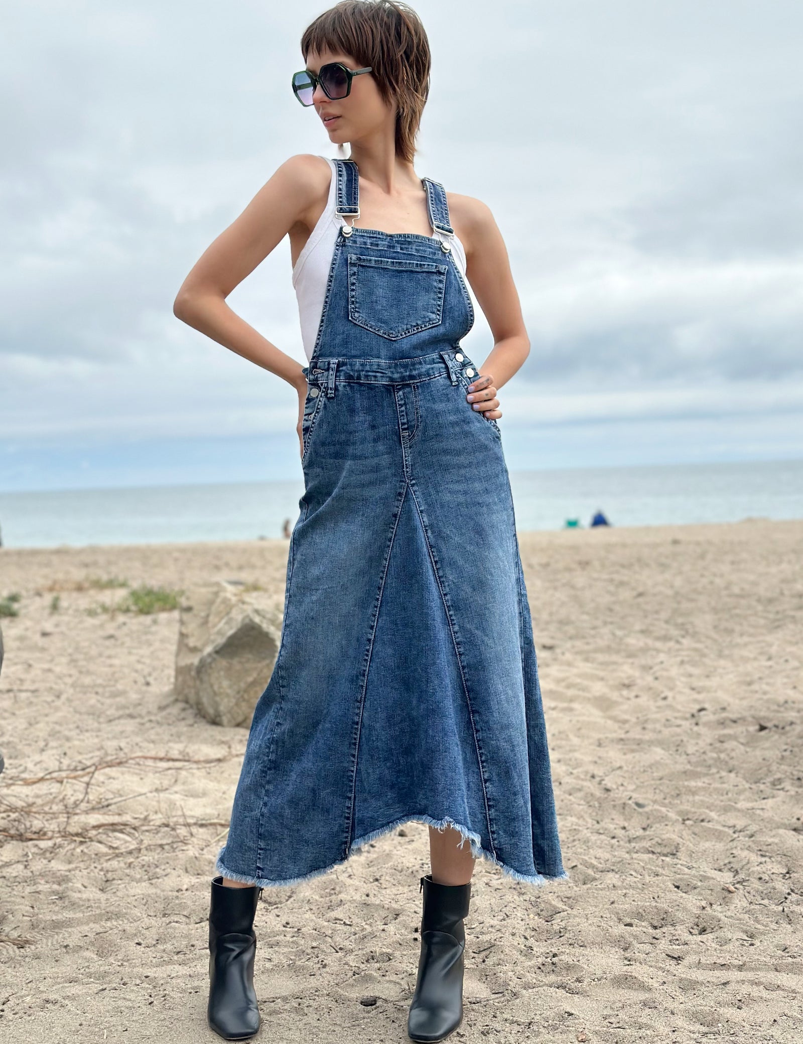 Pieced-Denim-Jumper_1600x.jpg?