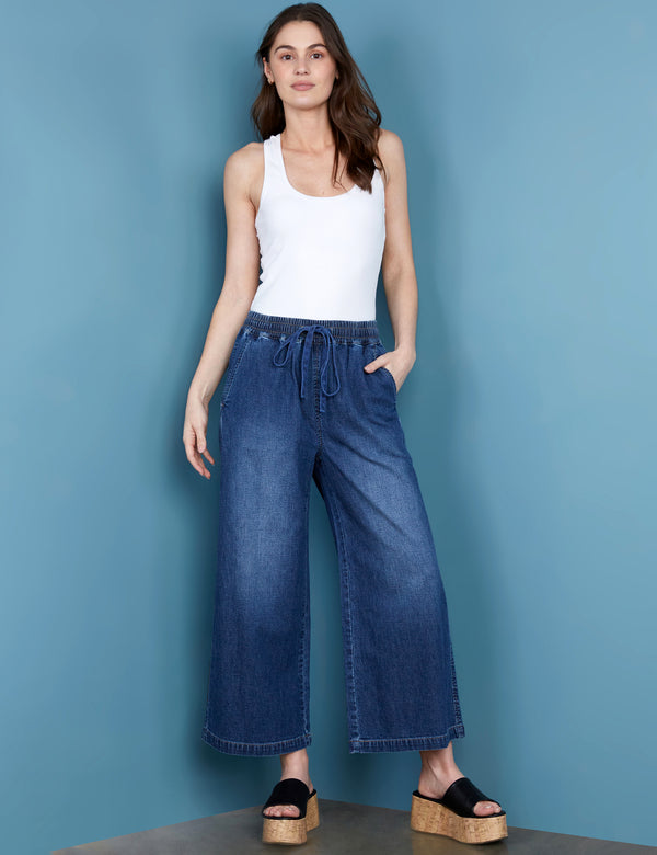 Pull-On Denim Cropped Wide Leg Jeans