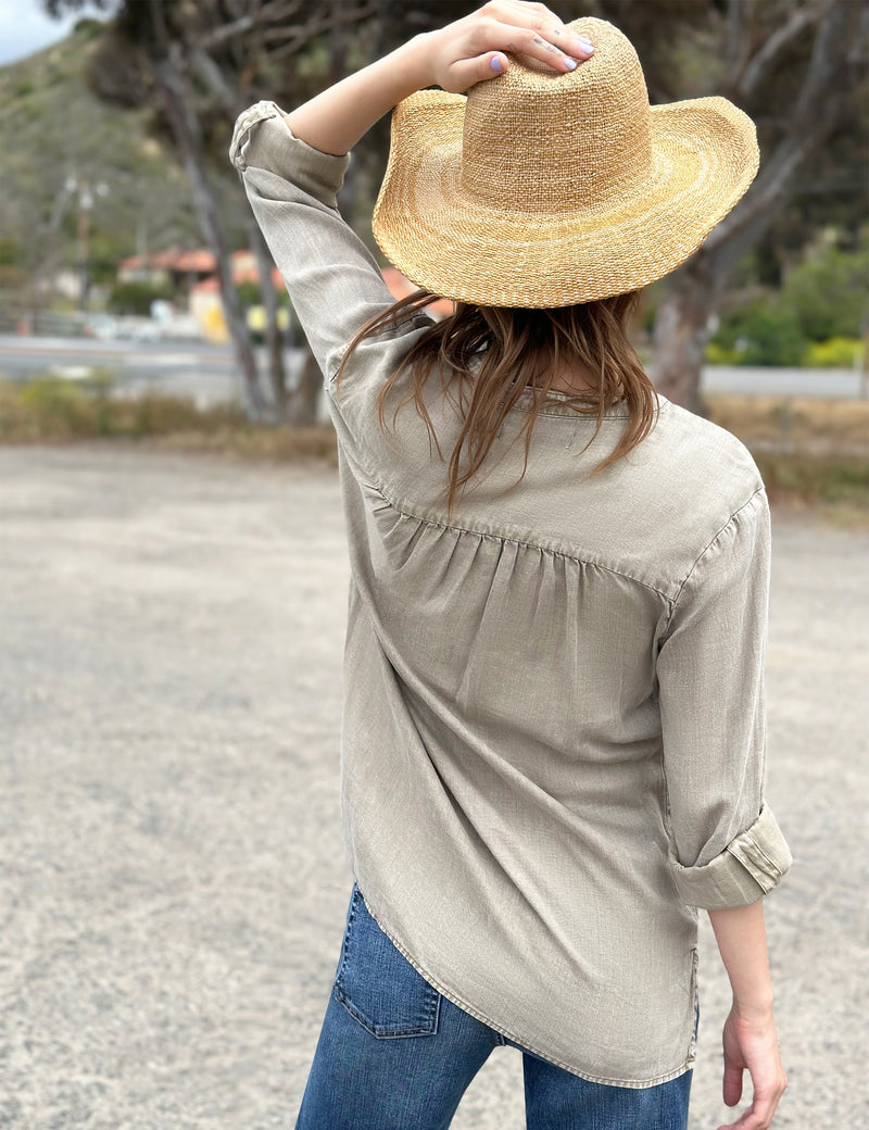 Women's Fashion Lyocell Henley in Mushroom