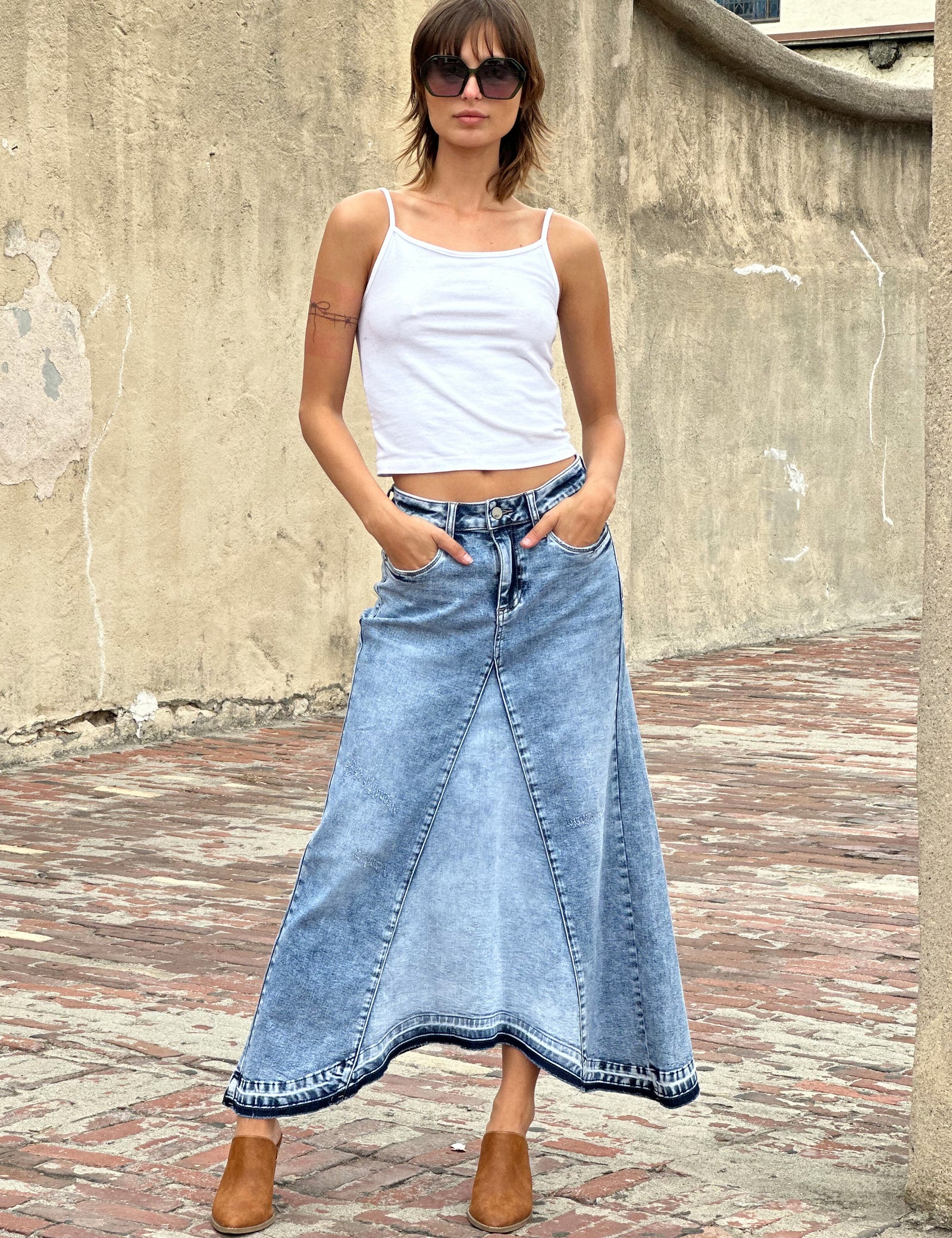ワンピースその他   Here is the powder blue maxi denim skirt Calvin Klein Here is the powder blue maxi denim skirt