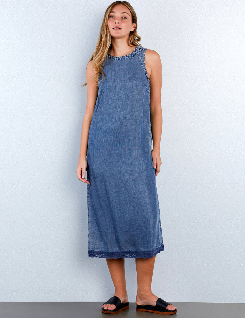 Women’s Soft Denim Tank Midi Dress – Billy T Taylor Blue / M