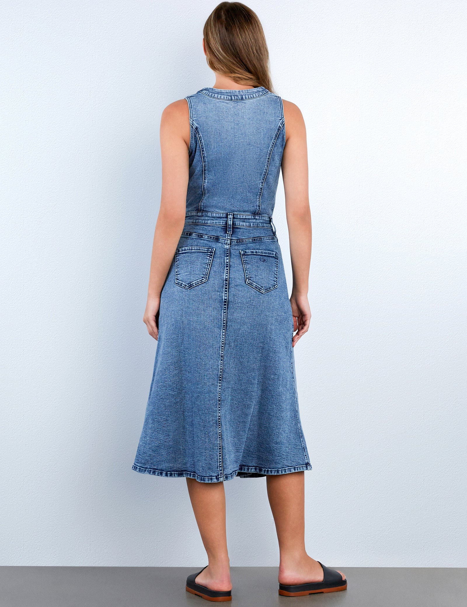 midi dress vest Wash Lab Denim Sleeveless Denim in Sway Blue at Nordstrom, Size Small ミニウェディングドレス コルセット Primary color:Snow White 48 length V Petal and Pup Women's