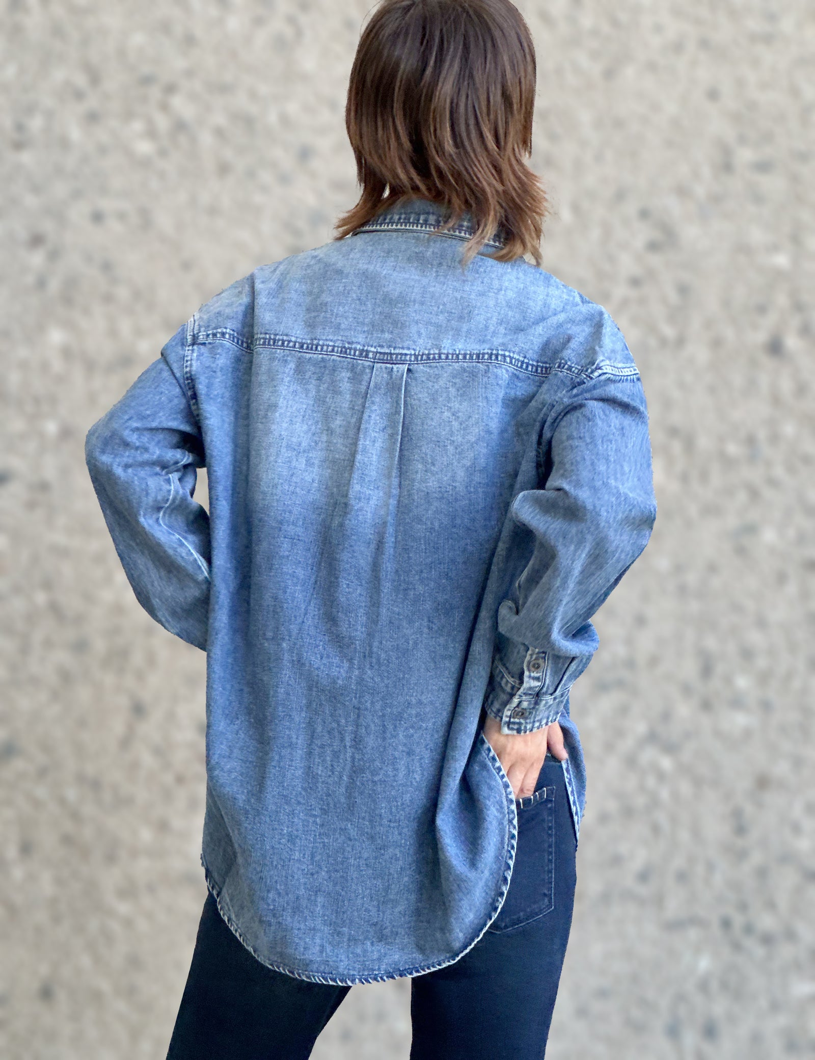 Womens Oversized Denim Shirt Wash Lab Blue Ice / L Womens Oversized Denim Shirt Wash Lab Blue Ice / L