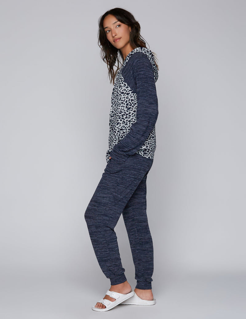 Mix Jungle Jogger Navy Animal Side View